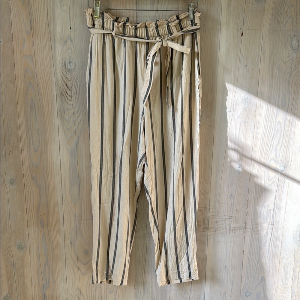H&M Lightweight striped pants size 10